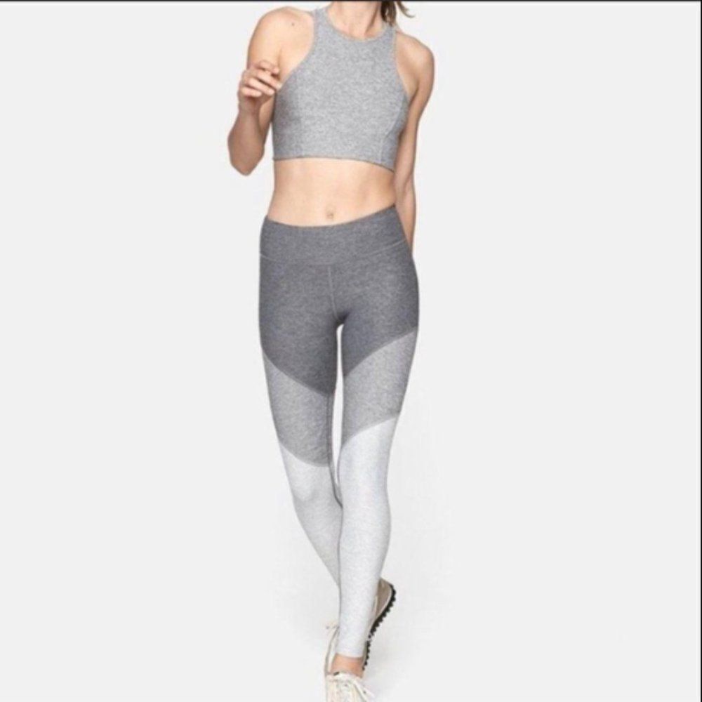 Outdoor Voices 7/8 Springs Legging In Ash Dove Graphite Size XS - Picture 5 of 5